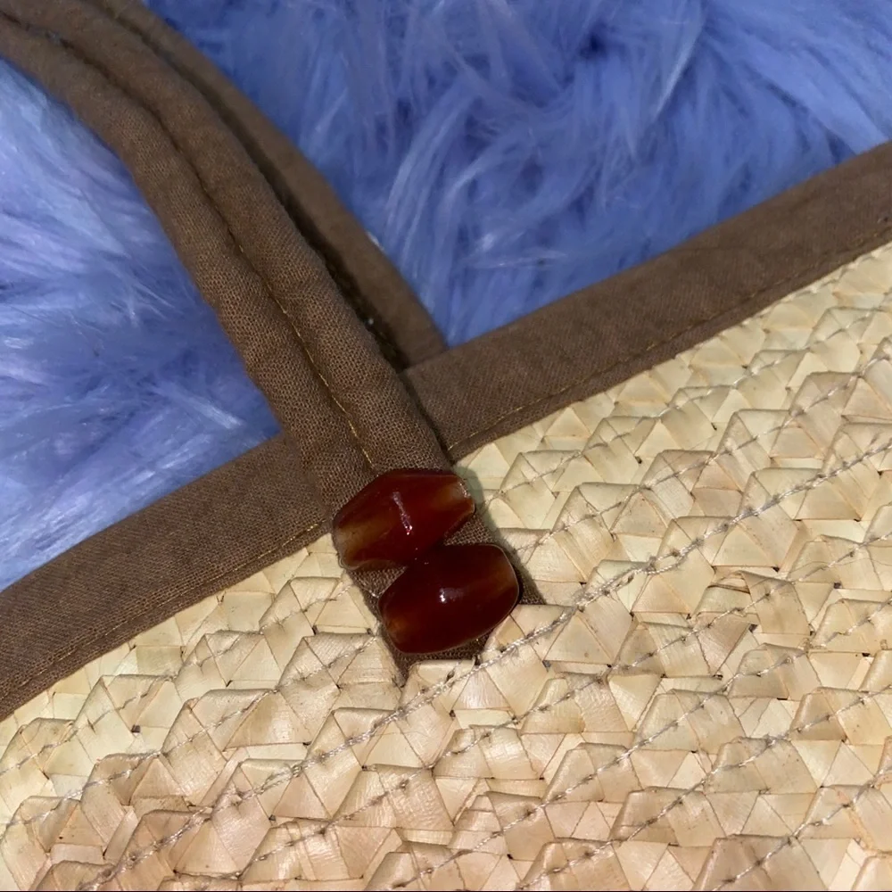 N/A woven straw